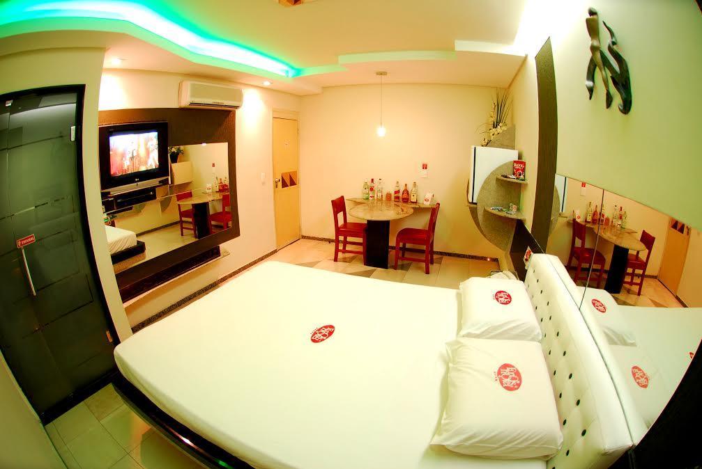 רסיפה Eros Hotel - Adult Only מראה חיצוני תמונה