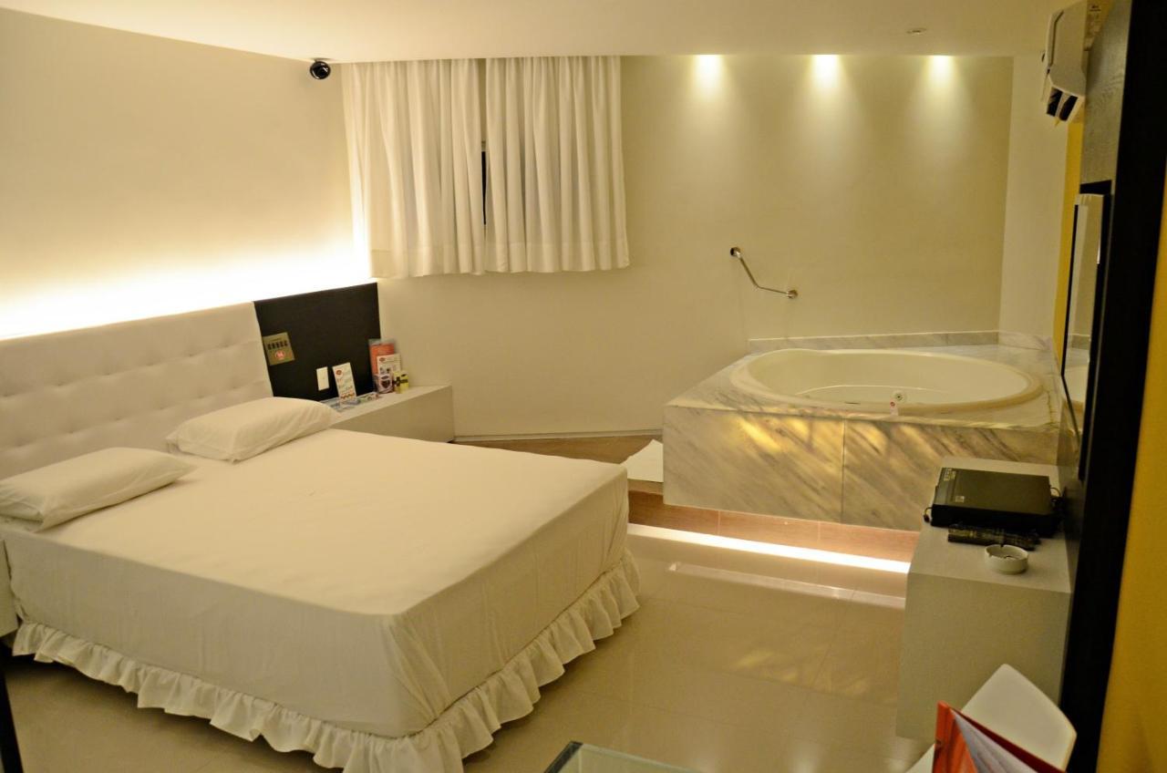 רסיפה Eros Hotel - Adult Only מראה חיצוני תמונה